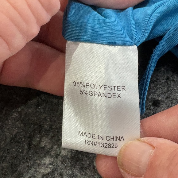 Superdown Alanie Maxi Dress in Aqua Size Small - Picture 8 of 9